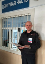 Сотрудники полиции рассказывают, что делать в случае получения сообщений с предложением заработать денежные средства путём поджога релейных шкафов, подрыва железнодорожных путей или принять участие в теракте