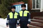 Бугурусланские инспекторы ДПС оказали помощь водителю, которому стало плохо за рулем