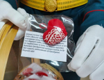 Школьники Оренбургской области изготавливают обереги для бойцов СВО