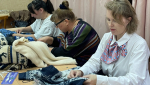 В Бугуруслане учат шить кошачьи и собачьи лежанки