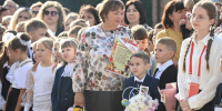 В Бугуруслане прозвенели первые звонки - Газета Бугурусланская правда