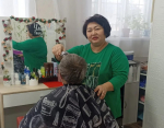 Сельчане Бугурусланского района прихорашиваются к корпоративам благодаря соцконтракту
