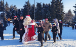 На рождественском забеге в Бугуруслане первым к финишу пришел Дед Мороз