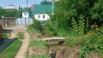 Жалобы на «Госуслугах» сработали: в Бугуруслане отремонтировали качели и обустроили мостик