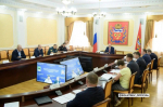 Евгений Солнцев поручил главам муниципалитетов Оренбуржья привести дороги к школам в норму