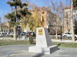 Лариса Боярская проверила ход реконструкции городского сквера и Аллеи Славы в Бугуруслане